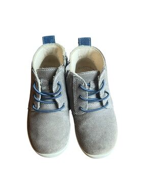 UGG Toddler Boys Gray Suede Chukka Boots Size 10 Side Zip Sneakers